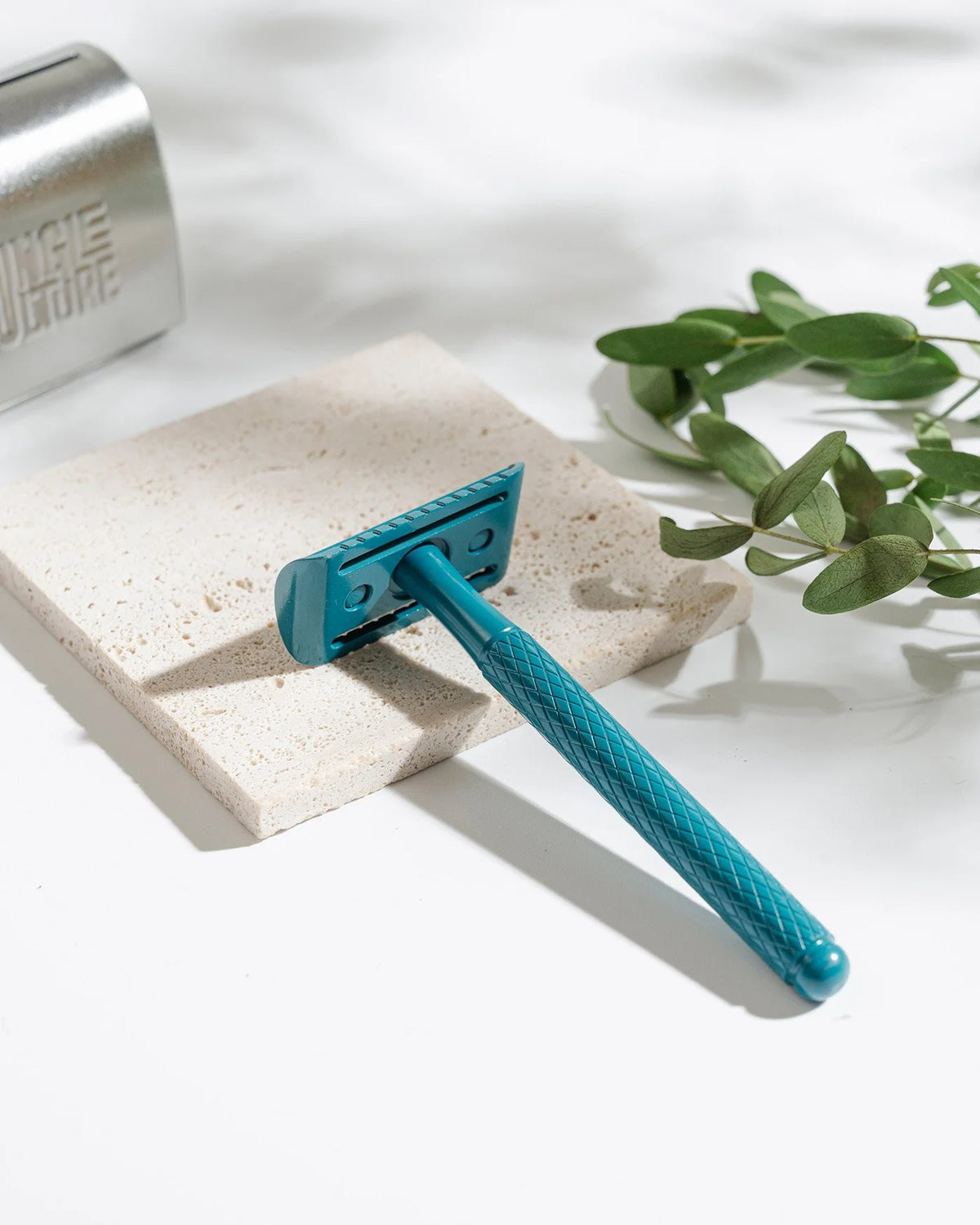 Jungle Culture reusable safety razor - Teal